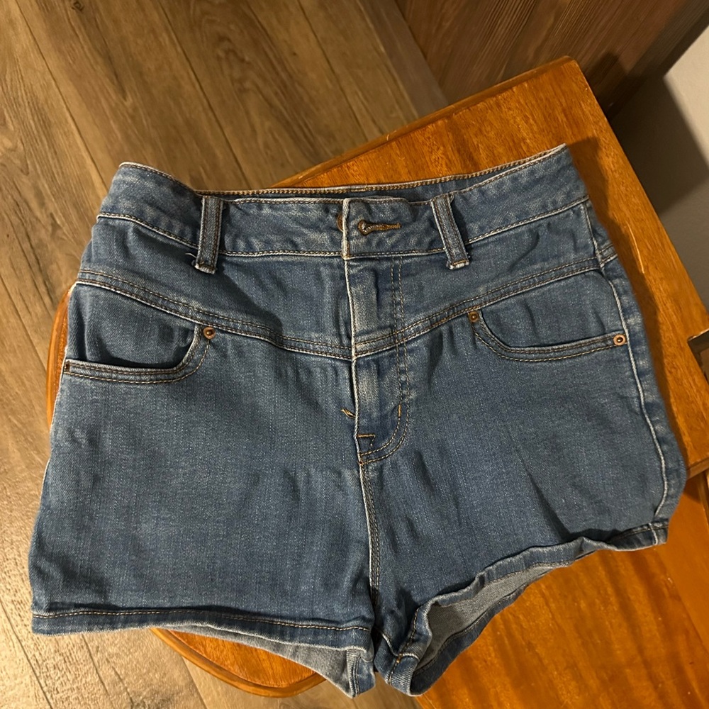 BDG Super High Rise Seam Short